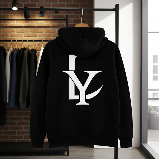 Lyros : L’Élégance Québécoise Inspirée par le Luxe Français