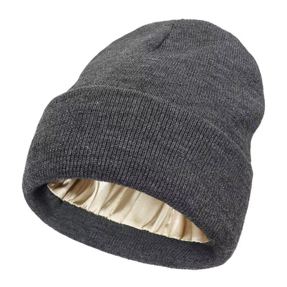 Silk-Lined Knitted Beanie – Hair Care &amp; Ultra Comfort