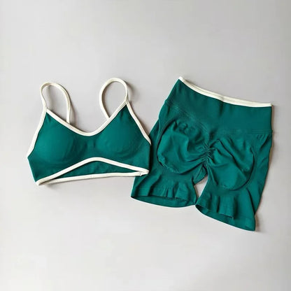 L’ensemble Aura, Short & Brassière