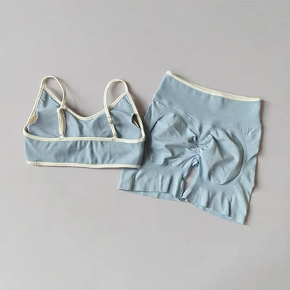 L’ensemble Aura, Short & Brassière