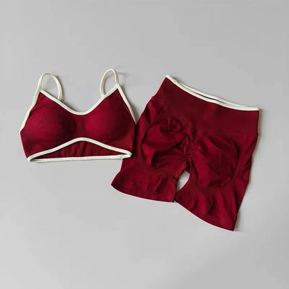 L’ensemble Aura, Short & Brassière