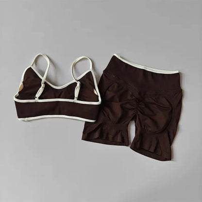 L’ensemble Aura, Short & Brassière