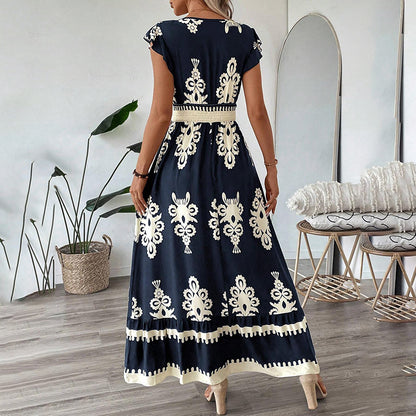 L’Essentiel Boho-Chic : Robe Longue d’Été à Manches Courtes